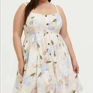 LIGHT PINK FLORAL CHALLIS BUTTON HI-LO DRESS